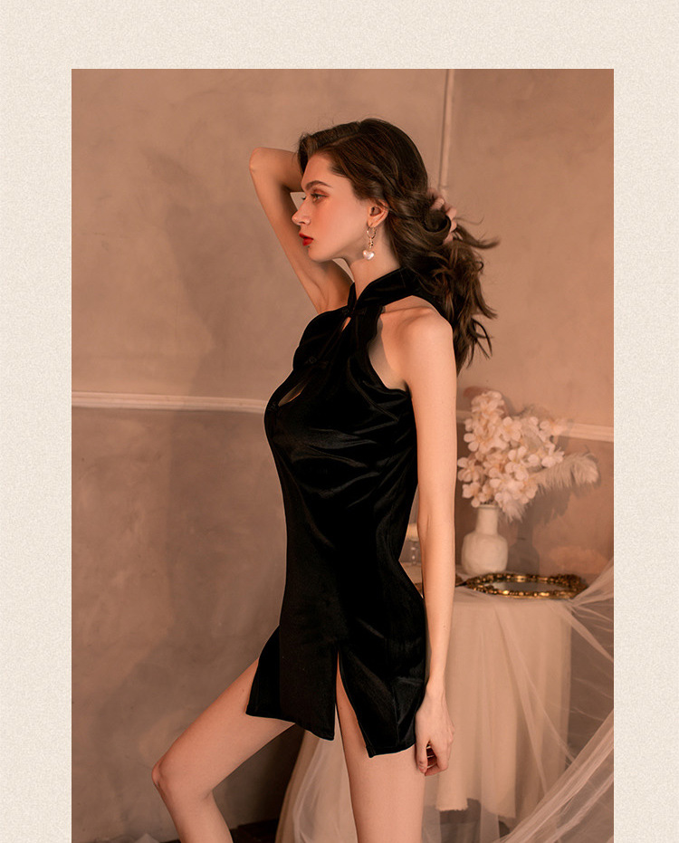Vintage Velvet Cheongsam Dress (Black) — view 4 of 5